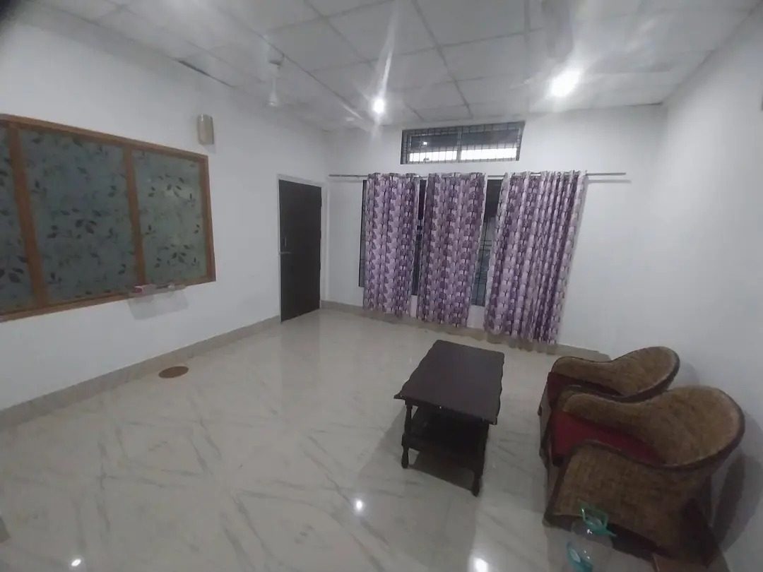 1 BHK Room — media 1