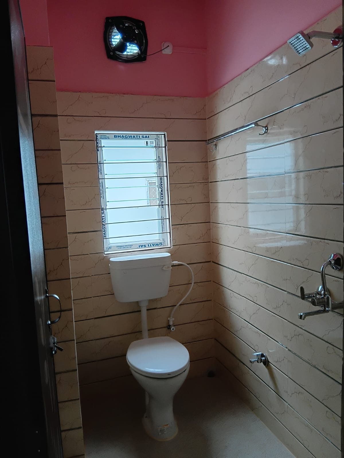 2 BHK Room — media 3