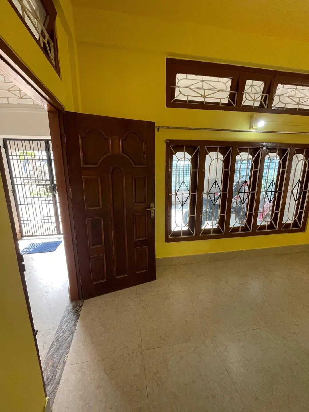 1 BHK Room — media 1