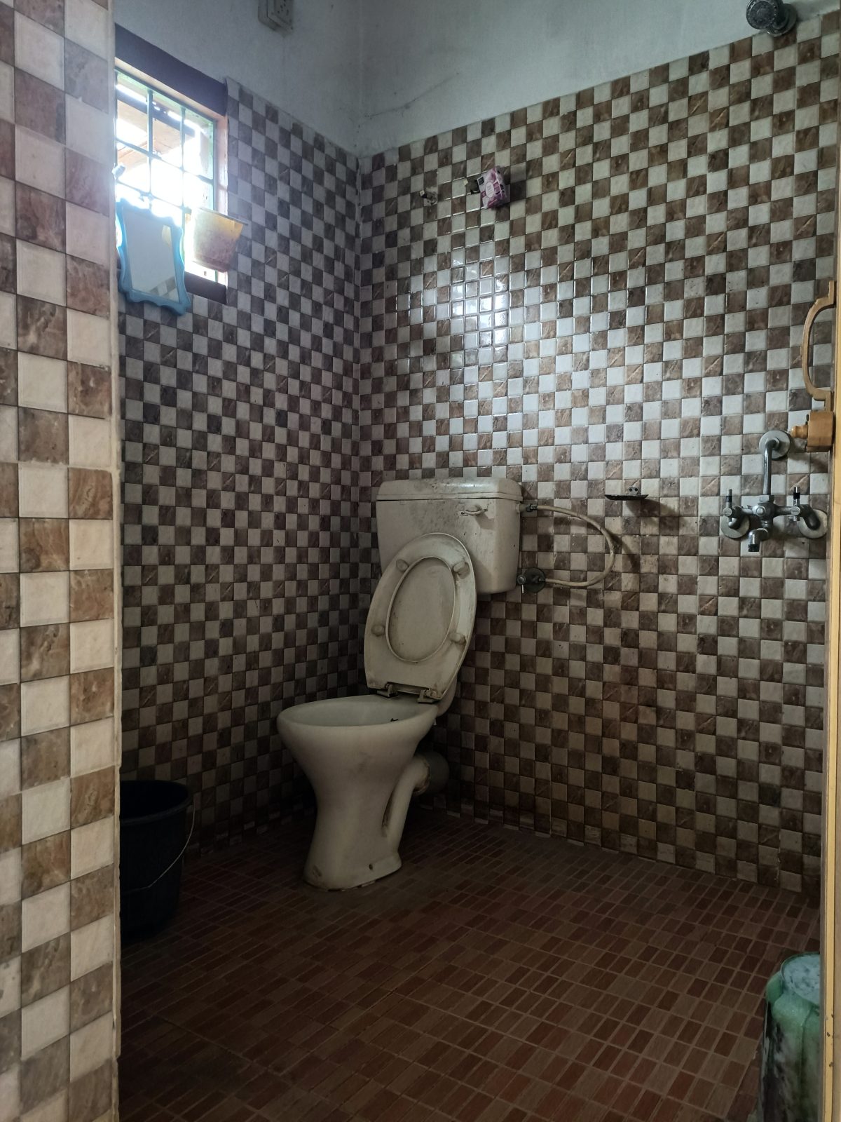 1 BHK Room — media 3