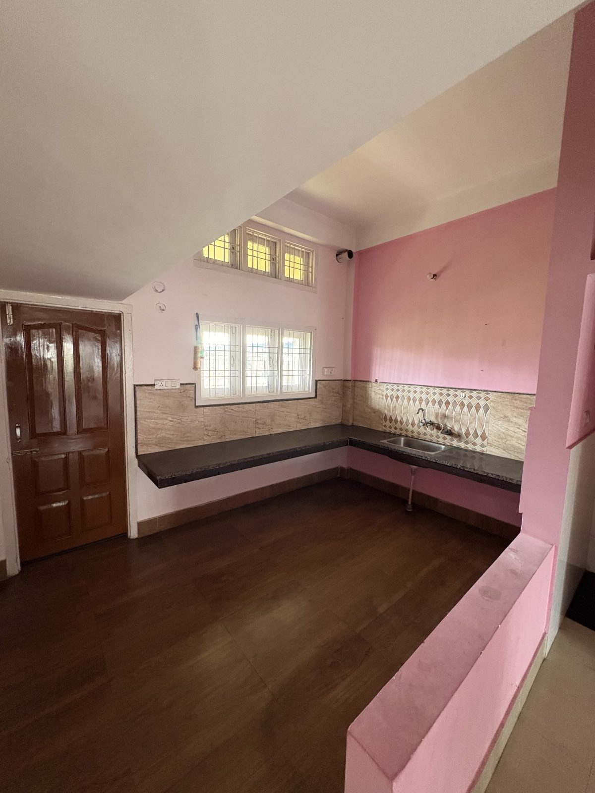 2 BHK Room — media 2