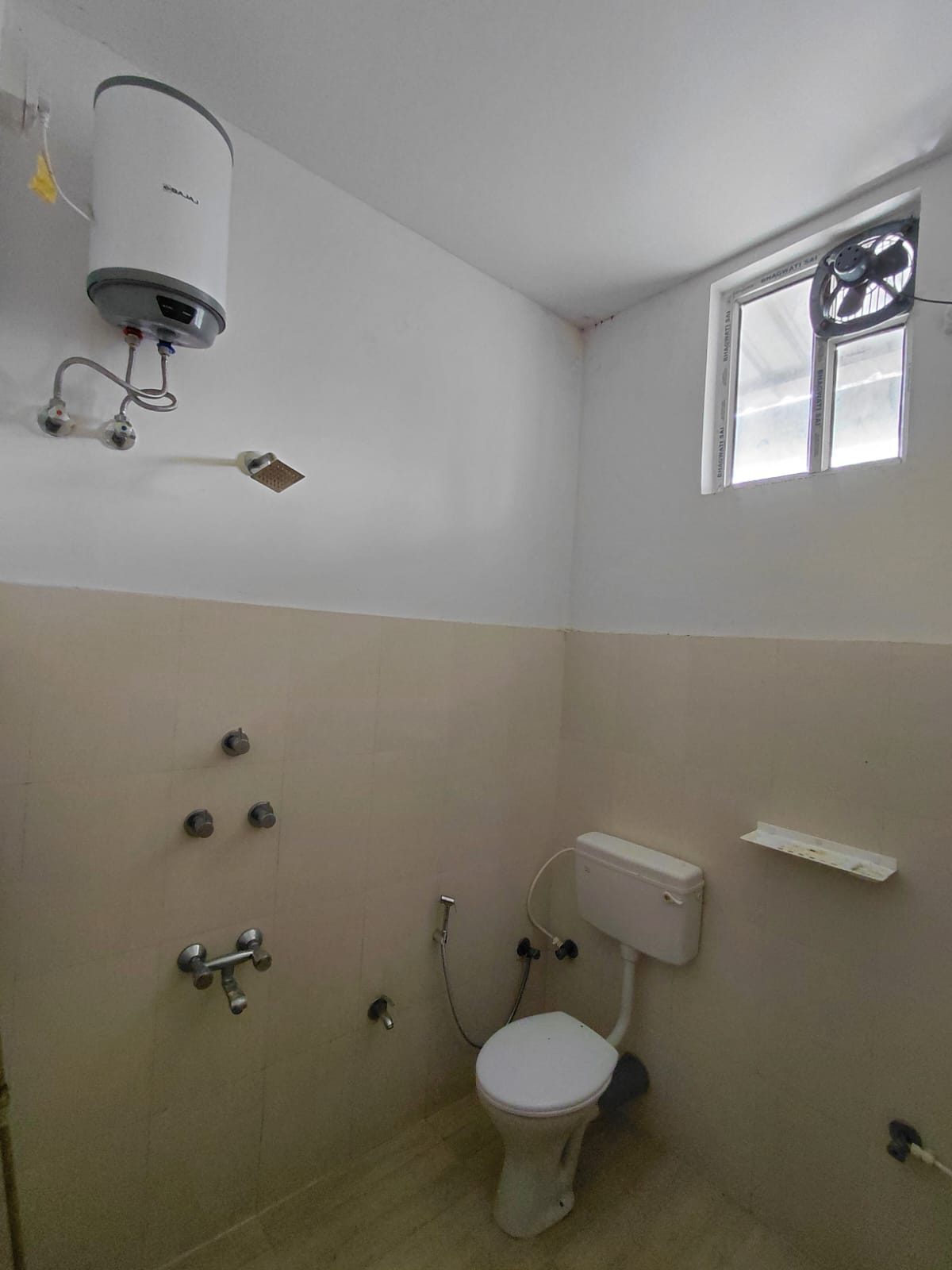 2 BHK Room — media 3
