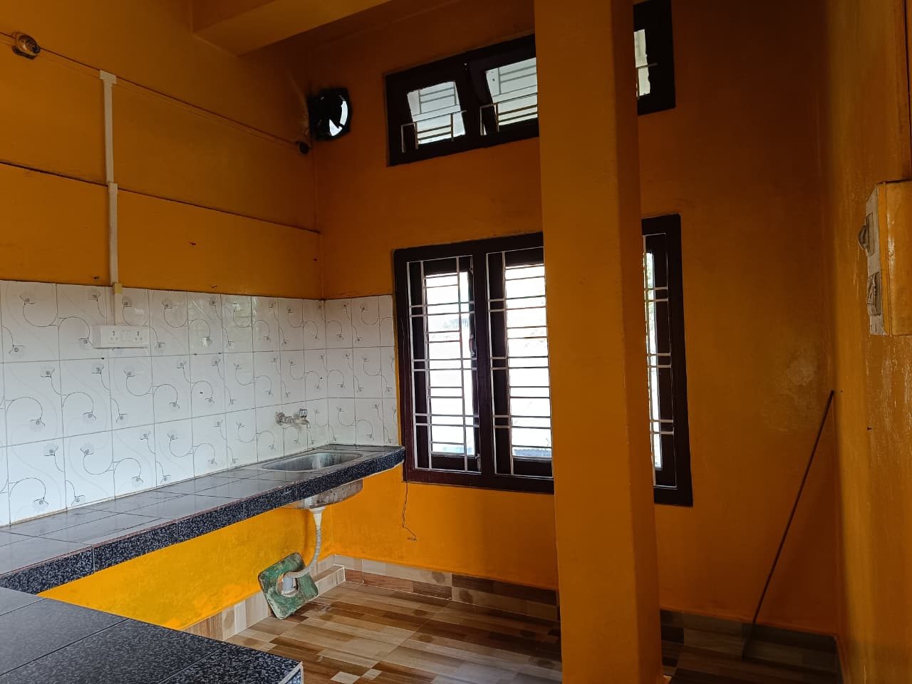 2 BHK Room — media 2