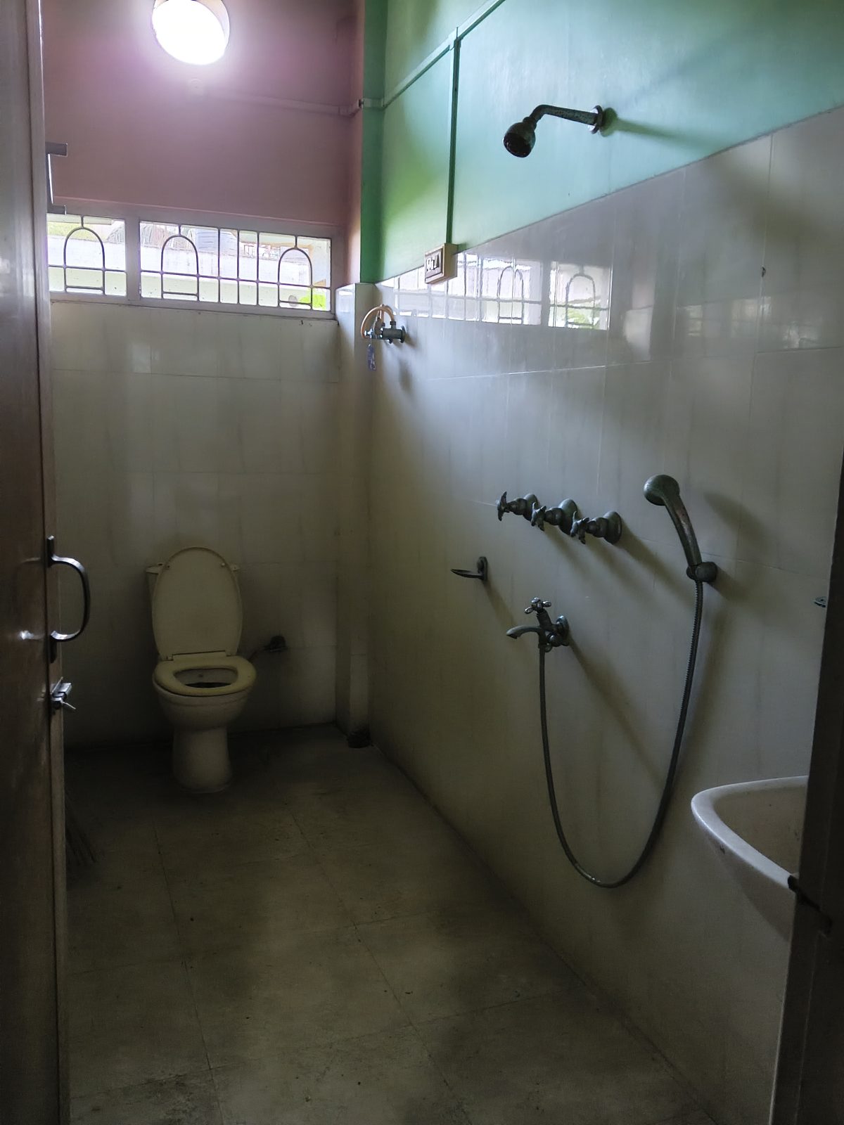 2 BHK Room — media 3