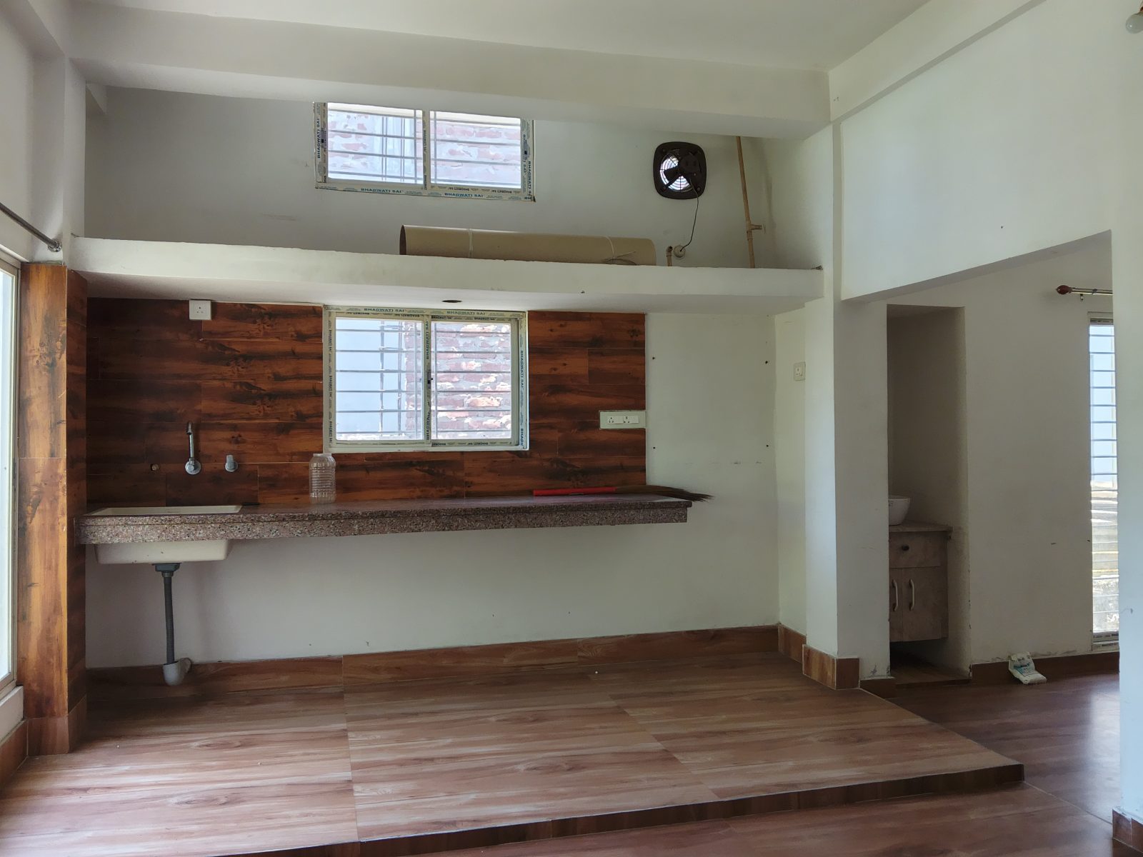1 BHK Room — media 2